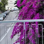 Welcome Riviera -torre D'avorio 126 Mq Piu'terrazzo25 Mq - Totalmente Rinnovato- 250 M Dal Centro - Parcheggio A Pagamento 15 Euro Al Giorno Da Prenotare In Anticipo Salvo Dispo -parking At 15 Euro Per Day To Be Booked In Advance If Avai شقة *