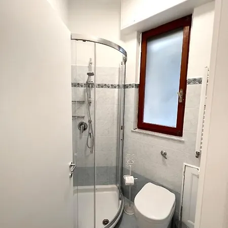 Welcome Riviera -torre D'avorio 126 Mq Piu'terrazzo25 Mq - Totalmente Rinnovato- 250 M Dal Centro - Parcheggio A Pagamento 20 Euro Al Giorno Da Prenotare In Anticipo Salvo Dispo -parking At 20 Euro Per Day To Be Booked In Advance If Avai *