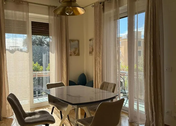 Lejlighed Welcome Riviera -torre D'avorio 126 Mq Piu'terrazzo25 Mq - Totalmente Rinnovato- 250 M Dal Centro - Parcheggio A Pagamento 15 Euro Al Giorno Da Prenotare In Anticipo Salvo Dispo -parking At 15 Euro Per Day To Be Booked In Advance If Avai Rapallo