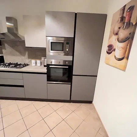 Apartamento Welcome Riviera -torre D'avorio 126 Mq Piu'terrazzo25 Mq - Totalmente Rinnovato- 250 M Dal Centro - Parcheggio A Pagamento 15 Euro Al Giorno Da Prenotare In Anticipo Salvo Dispo -parking At 15 Euro Per Day To Be Booked In Advance If Avai Rapallo