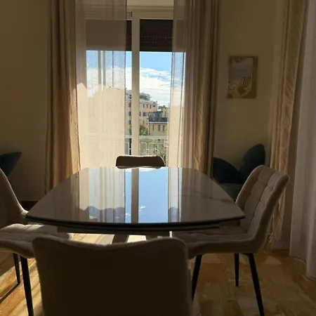 Welcome Riviera -torre D'avorio 126 Mq Piu'terrazzo25 Mq - Totalmente Rinnovato- 250 M Dal Centro - Parcheggio A Pagamento 20 Euro Al Giorno Da Prenotare In Anticipo Salvo Dispo -parking At 20 Euro Per Day To Be Booked In Advance If Avai Apartament Rapallo
