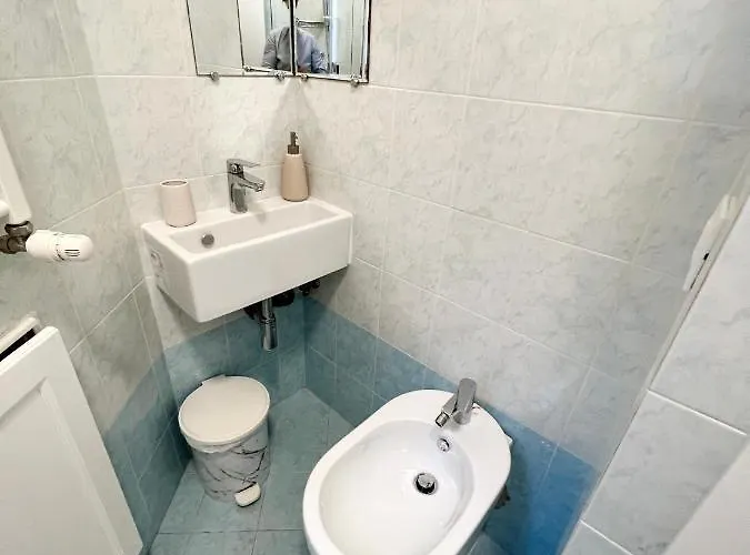 Welcome Riviera -torre D'avorio 126 Mq Piu'terrazzo25 Mq - Totalmente Rinnovato- 250 M Dal Centro - Parcheggio A Pagamento 15 Euro Al Giorno Da Prenotare In Anticipo Salvo Dispo -parking At 15 Euro Per Day To Be Booked In Advance If Avai Рапалло