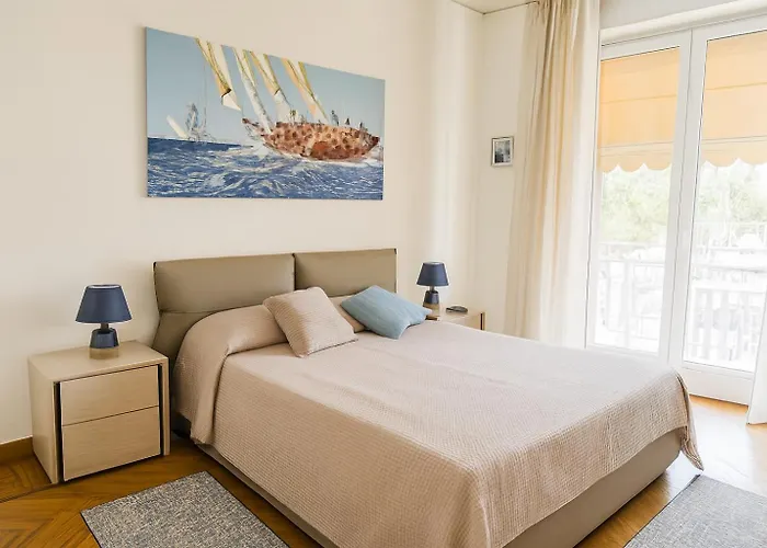 Apartmán Welcome Riviera -torre D'avorio 126 Mq Piu'terrazzo25 Mq - Totalmente Rinnovato- 250 M Dal Centro - Parcheggio A Pagamento 15 Euro Al Giorno Da Prenotare In Anticipo Salvo Dispo -parking At 15 Euro Per Day To Be Booked In Advance If Avai *
