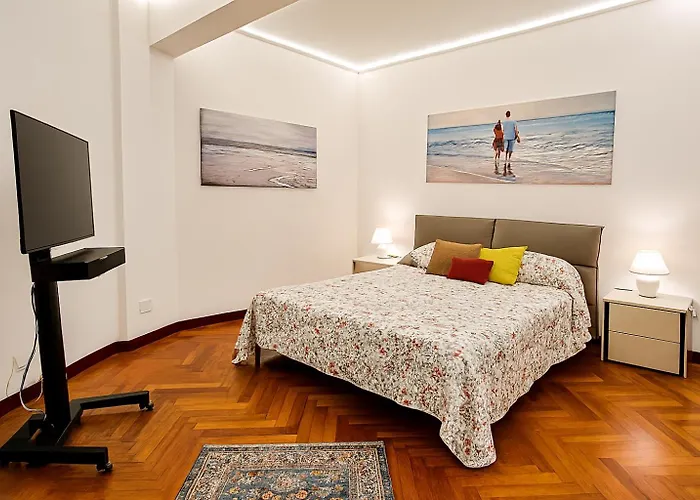 Апартаменты Welcome Riviera -torre D'avorio 126 Mq Piu'terrazzo25 Mq - Totalmente Rinnovato- 250 M Dal Centro - Parcheggio A Pagamento 15 Euro Al Giorno Da Prenotare In Anticipo Salvo Dispo -parking At 15 Euro Per Day To Be Booked In Advance If Avai Рапалло